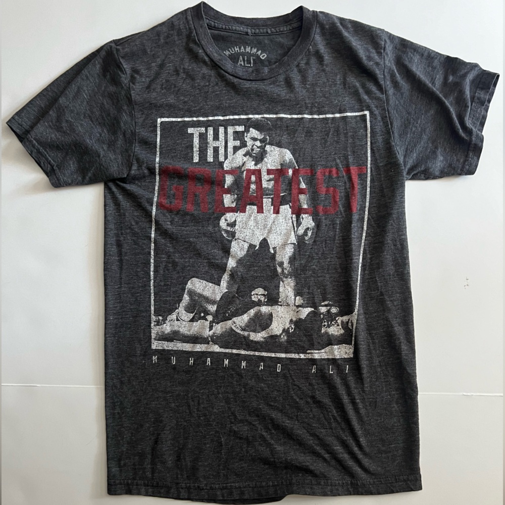 Muhammad Ali t-shirt size small
